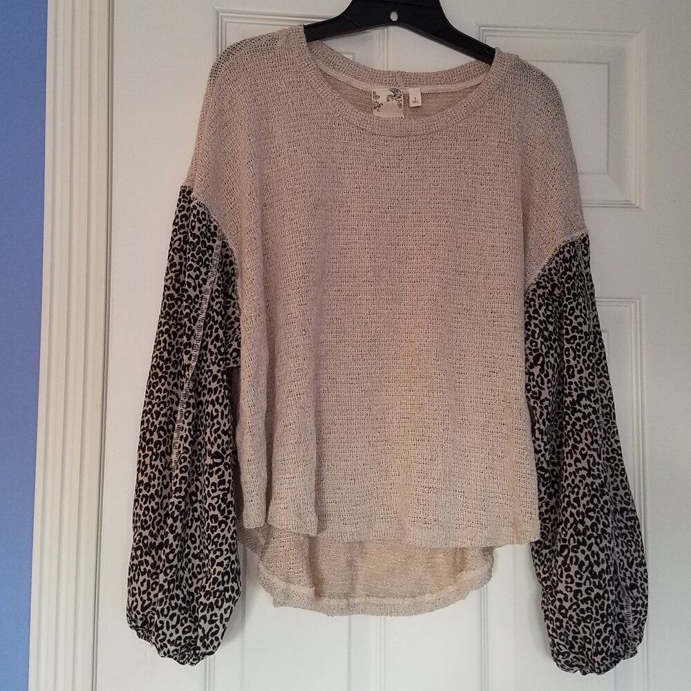 Blu Pepper Woven Mixed Leopard Print Long Sleeve Top